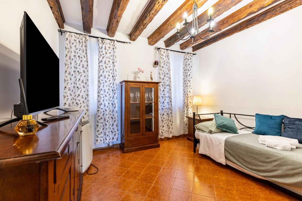 Ae Botti Apartment Венеція Екстер'єр фото